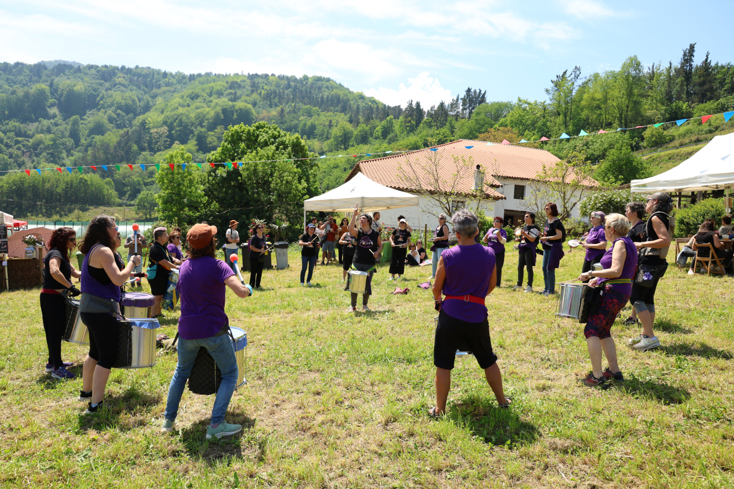 ARGIA: “Amillubi martxan da”