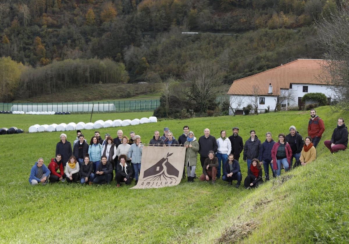 DV: “La tierra sigue latiendo en el caserío Amillubi”