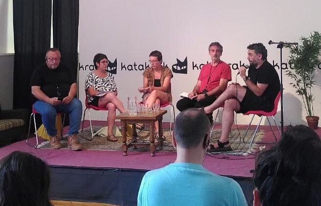 Lur Komunak jardunaldian izan gara